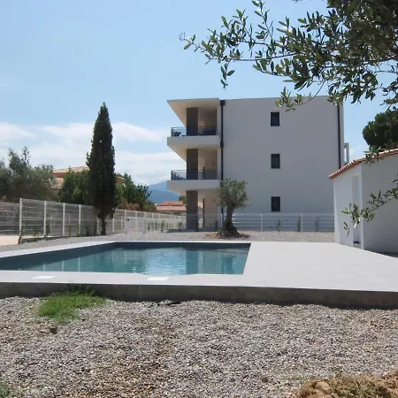 Le Clos Des Alberes-1 By Interhome